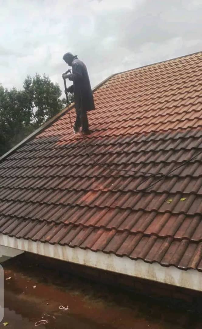 Roof & Iron Sheet Cleaning